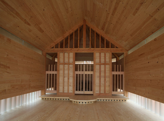 Belarusian Memorial Chapel / Spheron Architects Belarusian Memorial Chapel / Spheron Architects - Image 24 of 38