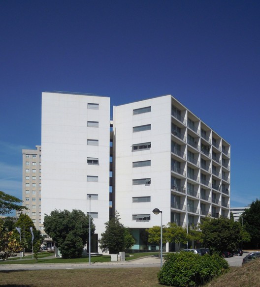 Edifício Casas Brancas / Adalberto Dias - Imagem 4 de 27