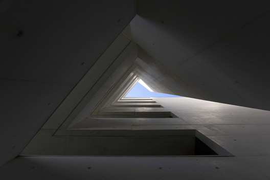 Edifício Casas Brancas / Adalberto Dias - Imagem 16 de 27