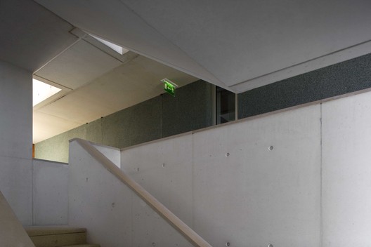 Edifício Casas Brancas / Adalberto Dias - Imagem 17 de 27