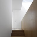 Casa Louro  / CVDB arquitectos + Tiago Filipe Santos - Escada, Corrimão