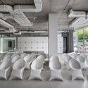 Office & Maket Hub  / SOESTHETIC GROUP - Windows