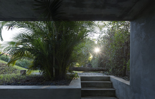 Estudio tda luque / TDA - Jardín