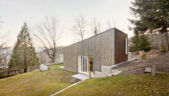 Font Rubi Cottage  / Marc Mogas & Jordi Roig