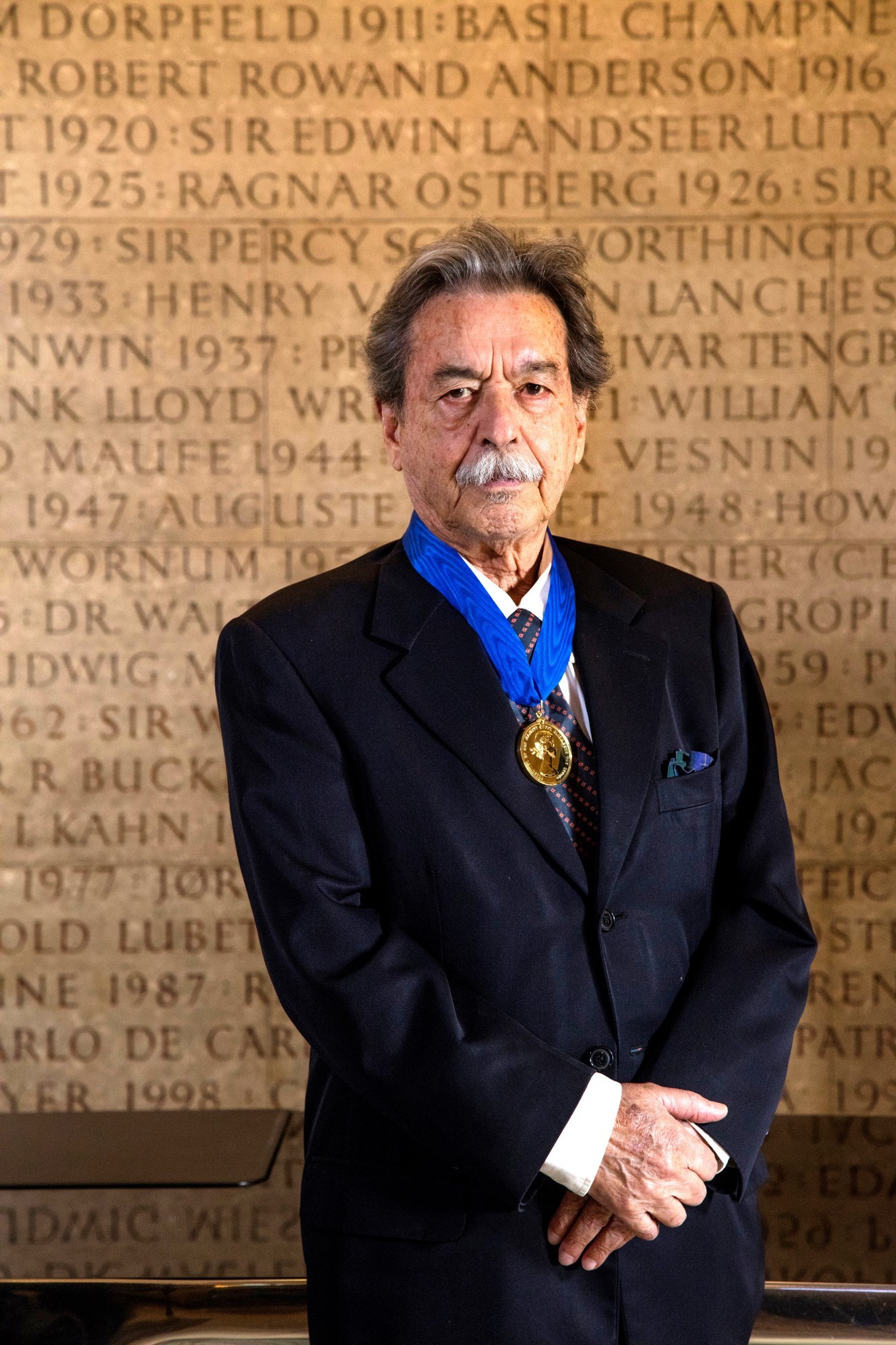 Galería de Paulo Mendes da Rocha recibe la Royal Gold Medal de