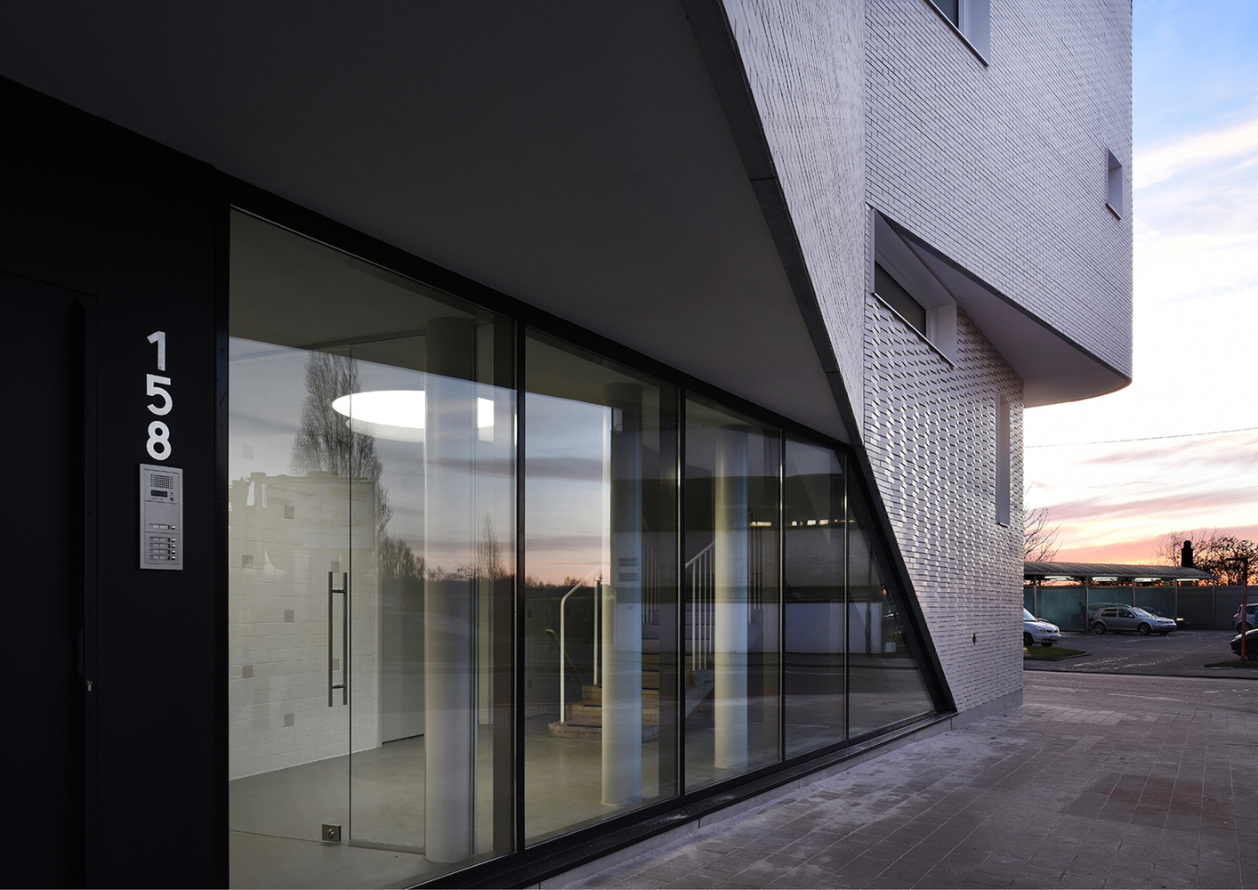 Gallery of 5 Social Housing Units in Navez / MSA / V+ 7