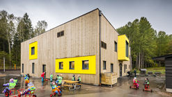 Jardín infantil Vendelsö Hage / LINK arkitektur