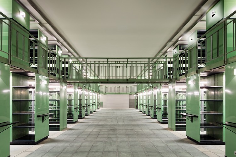 Restauración Biblioteca Nacional de Francia  / Atelier Bruno Gaudin + Virginie Bréga - Imagen 2 de 27