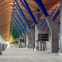 Madrid-Barajas Airport Terminal 4 / Estudio Lamela & Rogers Stirk Harbour + Partners - Image 3 of 27