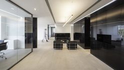 Oficinas Aurus / Albert Tidy + Sebastián Cruz Stuven