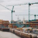 Ve cómo construyen el Museo V&A Dundee de Kengo Kuma en este nuevo video - Imagen Principal