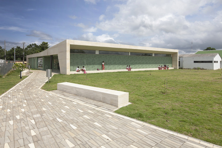 Educational Park For Reconciliation / Jaime Cabal Mejía + Jorge Buitrago Gutiérrez - Facade