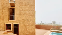 Rehabilitación de una masía en Santa Margarida de Montbui  / Arquitectura -G