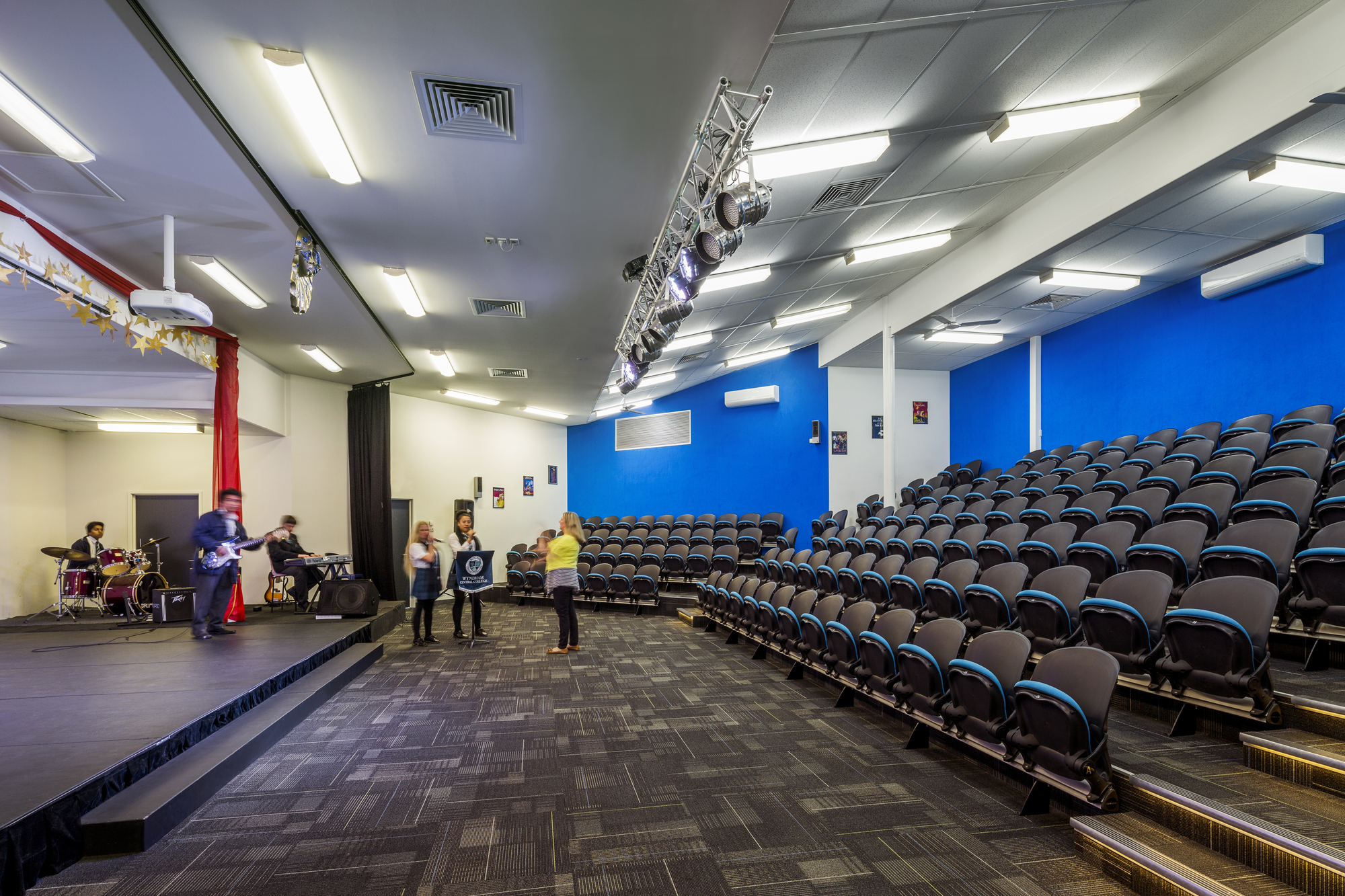 galer-a-de-wyndham-central-college-brand-architects-5