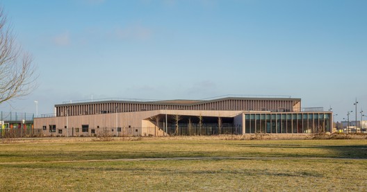 Complejo escolar en Serris  / Ameller Dubois - Imagen 15 de 28