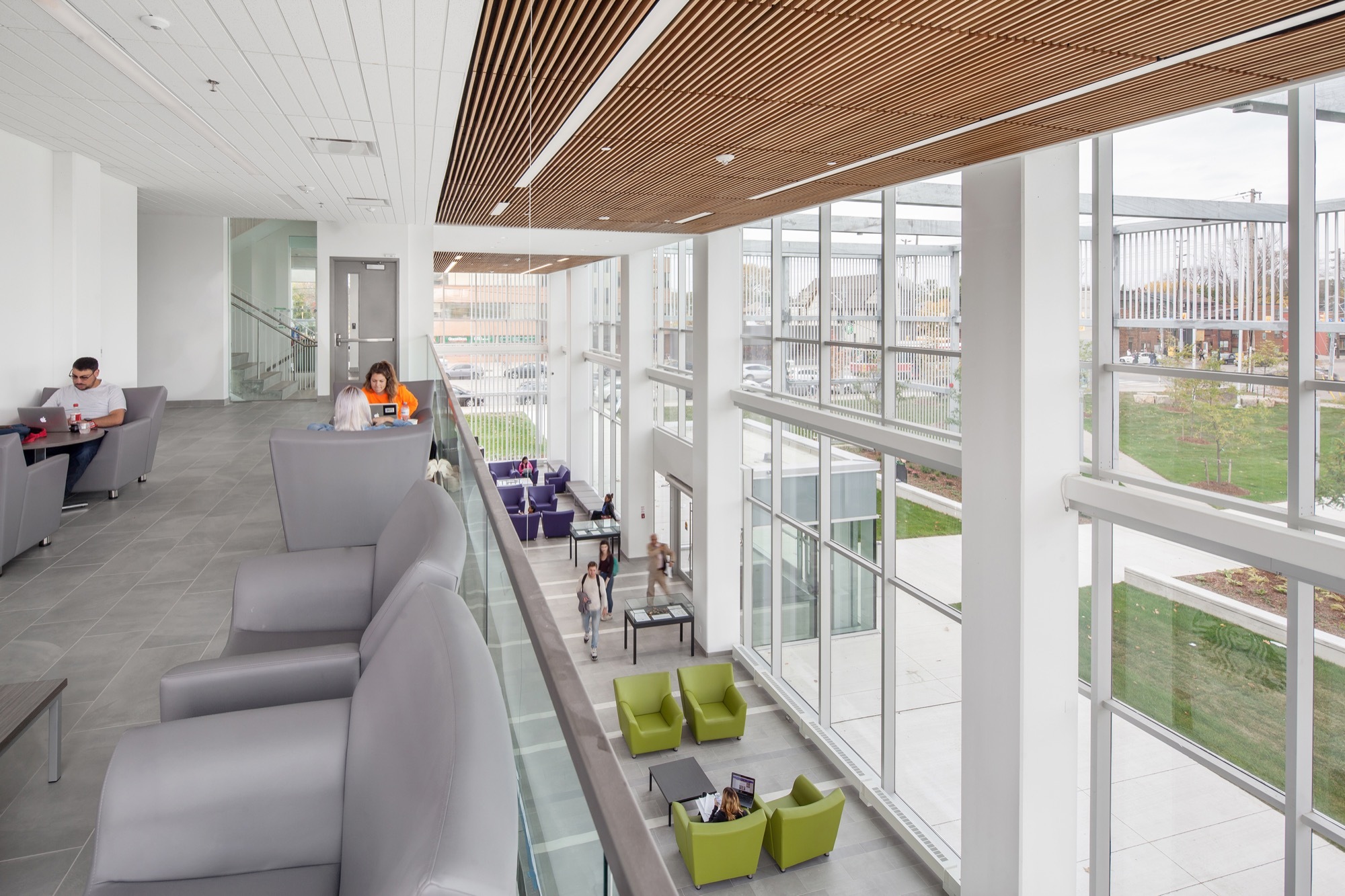 Gallery of Humber College Student & Resource Centre / Moriyama