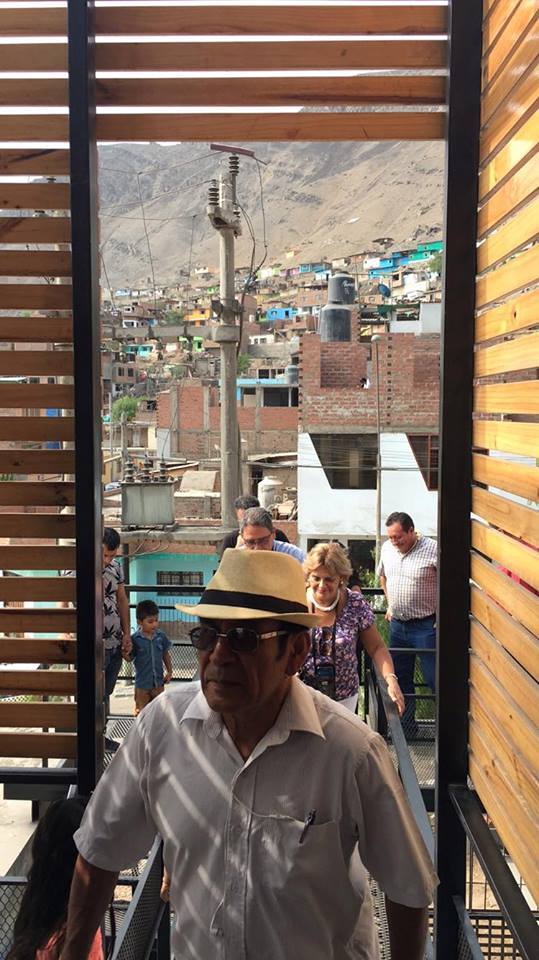 De Comedor a Local Comunal: Un proyecto que enmarca la memoria del barrio La Balanza-Comas en Lima - Imagen 62 de 88
