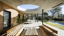 Casa 0.82 / PASCUAL Architecte