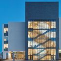 Sheridan College Hazel McCallion Campus - Phase II / Moriyama & Teshima Architects + Montgomery Sisam Architects - Universidad