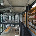 Cantilever House / Design Unit Sdn Bhd - Houses, Door, Beam