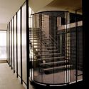 Clássicos da Arquitetura: Maison de Verre / Pierre Chareau e Bernard Bijvoet - Escada, Porta, Corrimão
