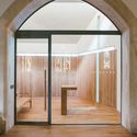 University of Winchester Winton Chapel / Design Engine Architects - Image 3 of 14