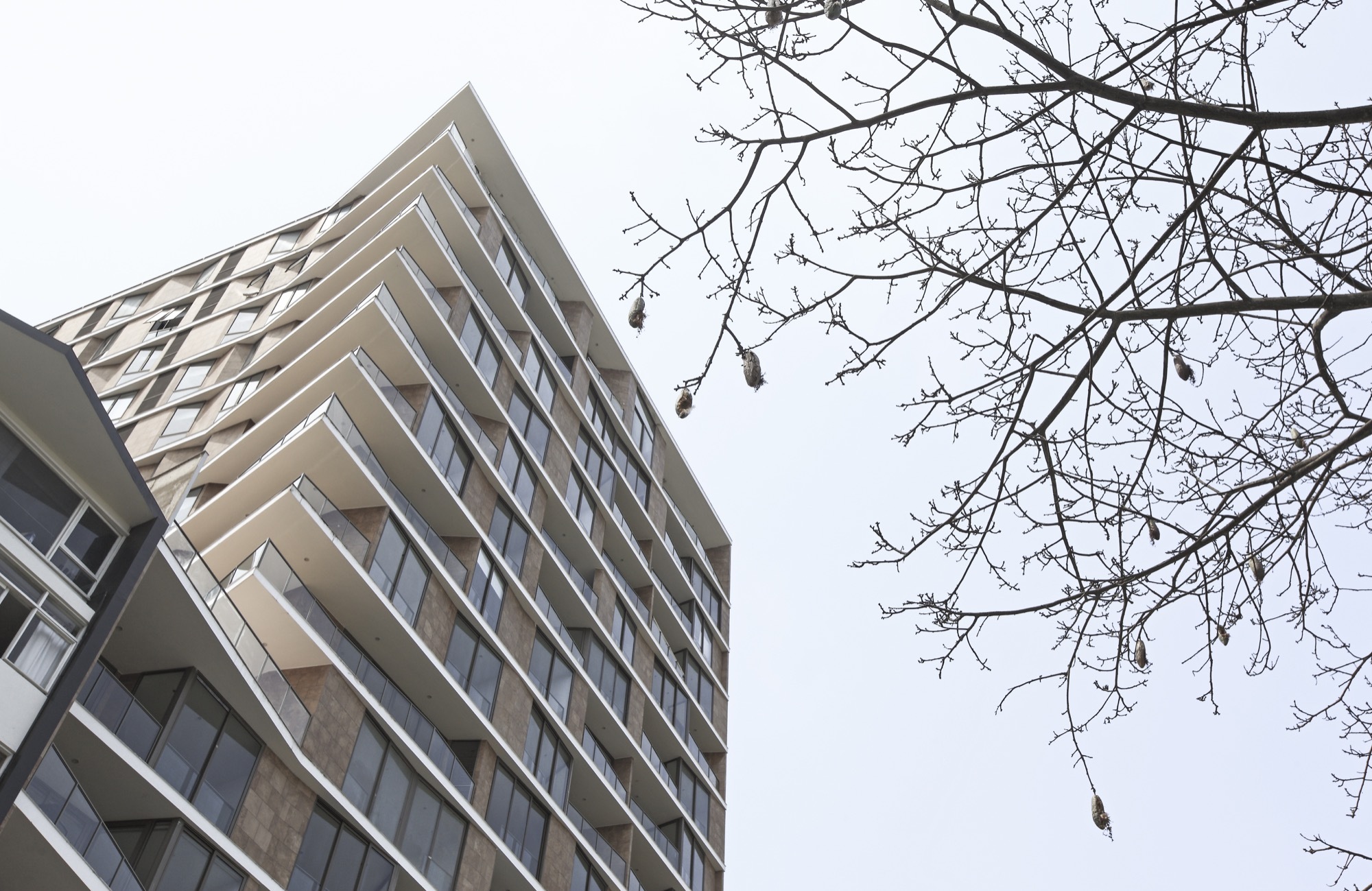 Gallery of AVA Building / Marsino Arquitectura 18