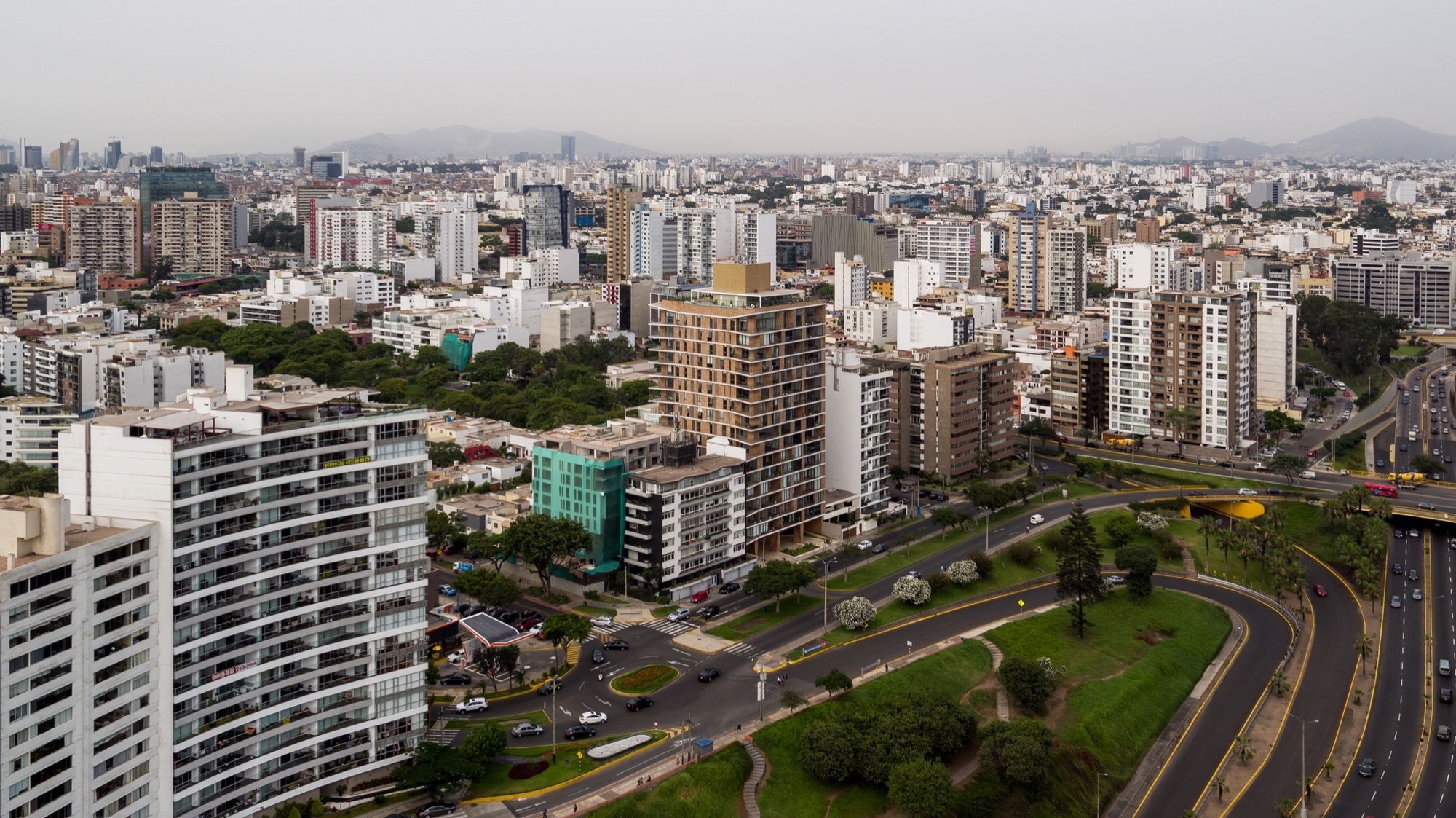 Gallery of AVA Building / Marsino Arquitectura 11