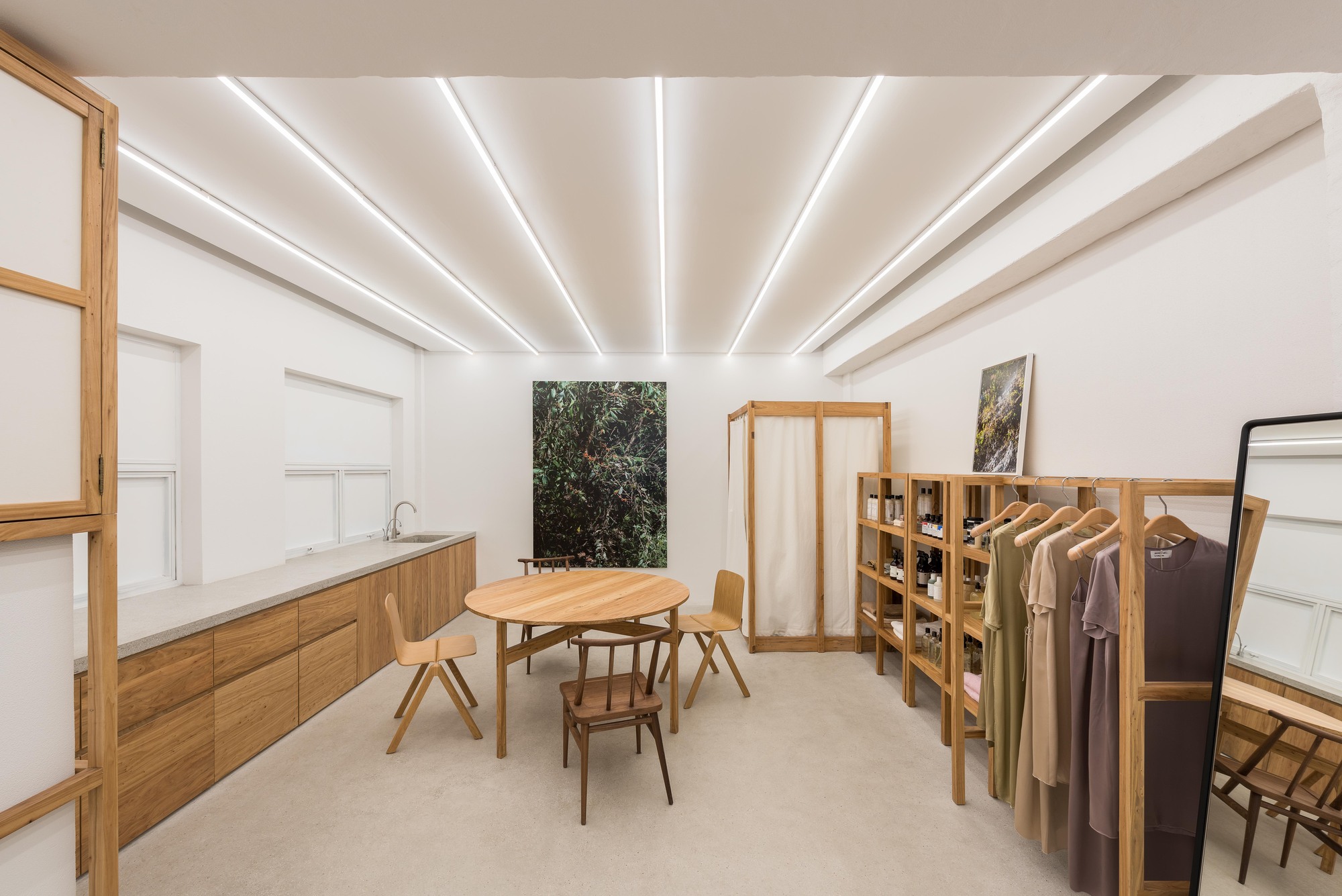 Gallery of klee klee BrandLaunching Store / AIM Architecture 5
