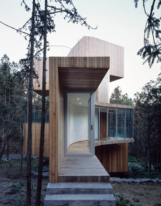 The Qiyun Mountain Tree House / Xiang Architects - Image 9 of 22