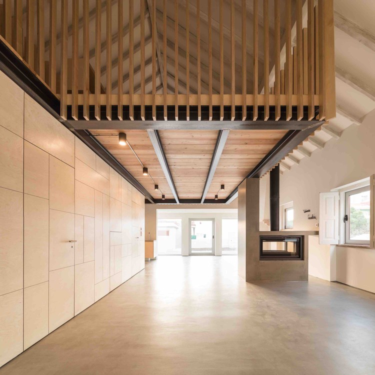 Casa na Trafaria / Manuel Cachão Tojal