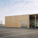 Trucks Maintenance Centre / RAUM - Facade