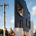 Skinny Houses: 22 casas estrechas que generan un amplio impacto - Imagen 63 de 111