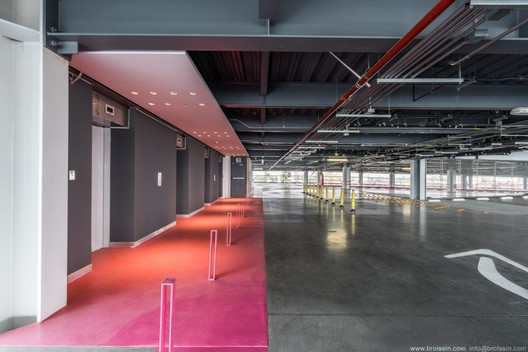 Financial Headquarters Tlalpan / BROISSIN - Image 13 of 23