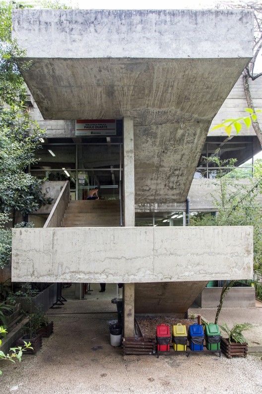 Clássicos da Arquitetura: Centro Cultural Jabaquara / Shieh Arquitetos Associados - Viga