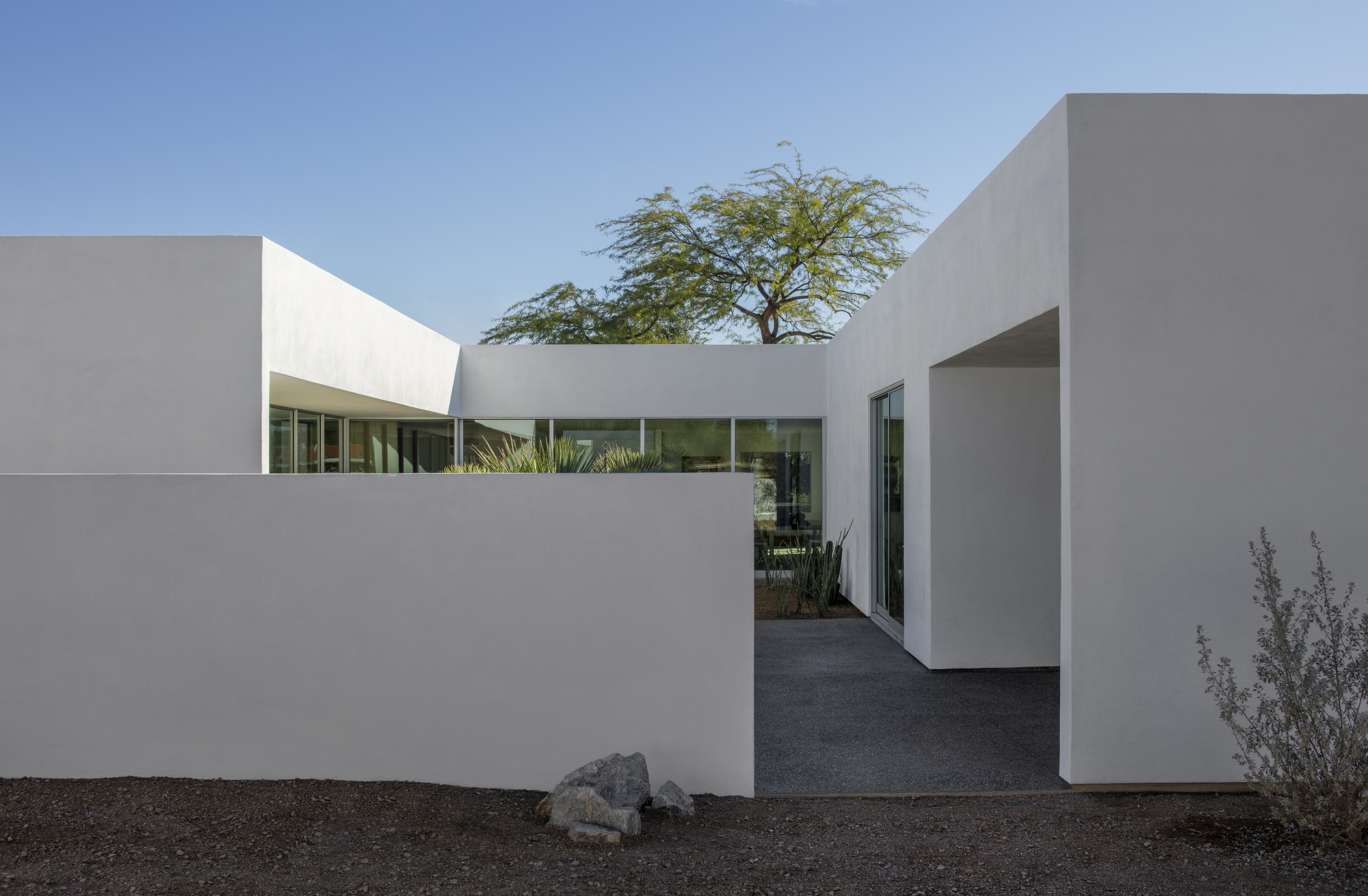 Galería de La casa de los patios / HK Associates Inc - 13