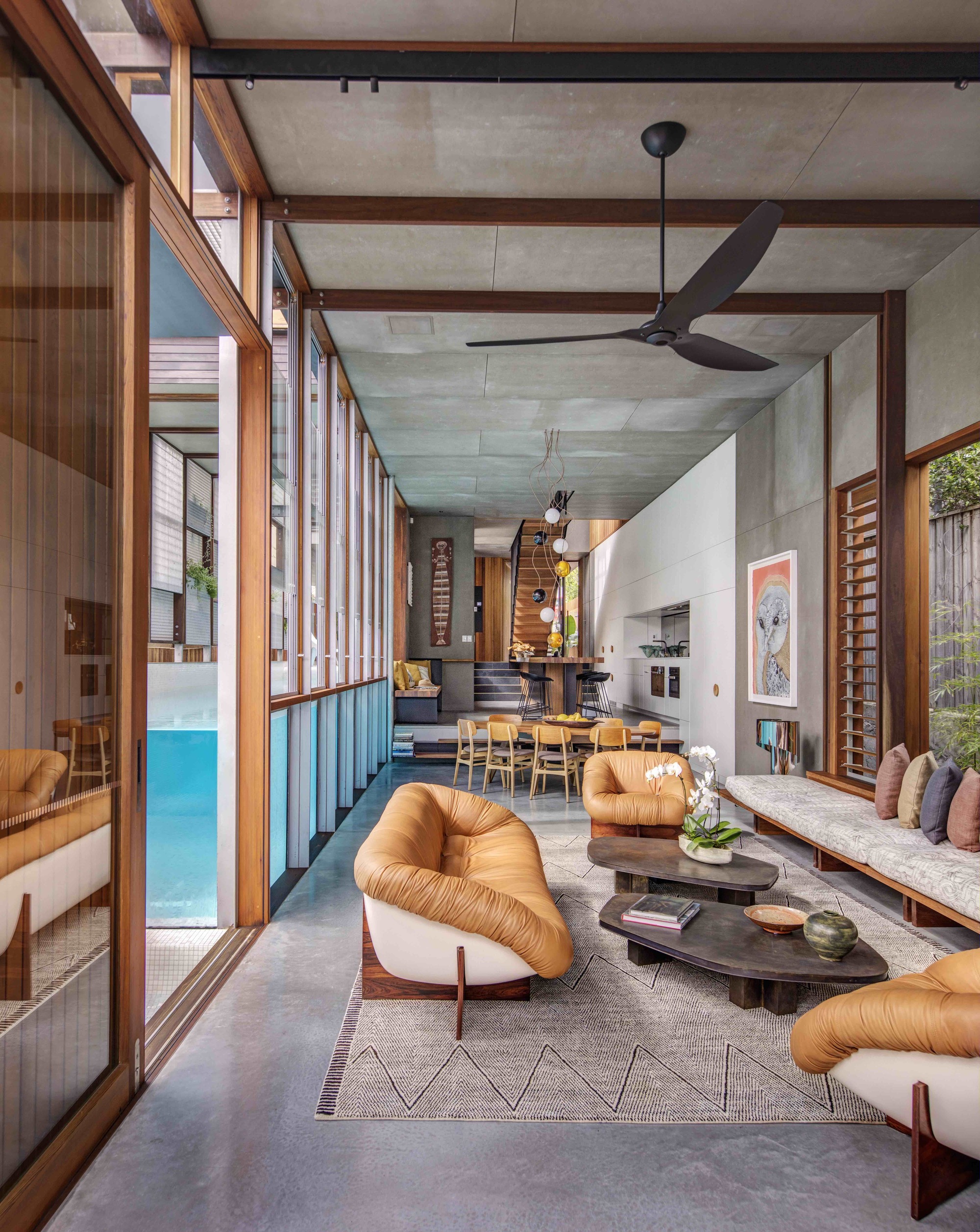 Gallery of Living Screen House / CplusC Architectural 16