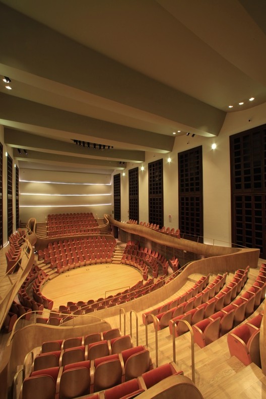 Violin Museum and Auditorium Giovanni Arvedi / ARKPABI | GIORGIO PALU’ E MICHELE BIANCHI ARCHITETTI - Chair