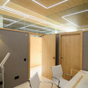 Dr. González Clinic / Estudio EMEalCUBO - Clinic, Lighting