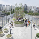 MVRDV 由高速公路改造的“空中花园”在首尔正式开放 - Image 3 of 4