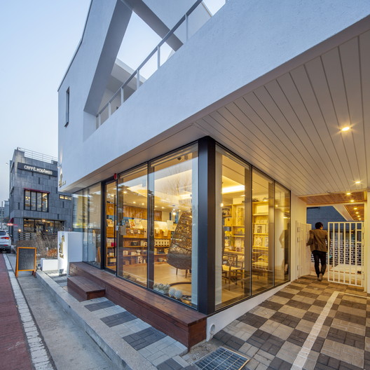 “警察理想”咖啡店 - 10 的图像 34