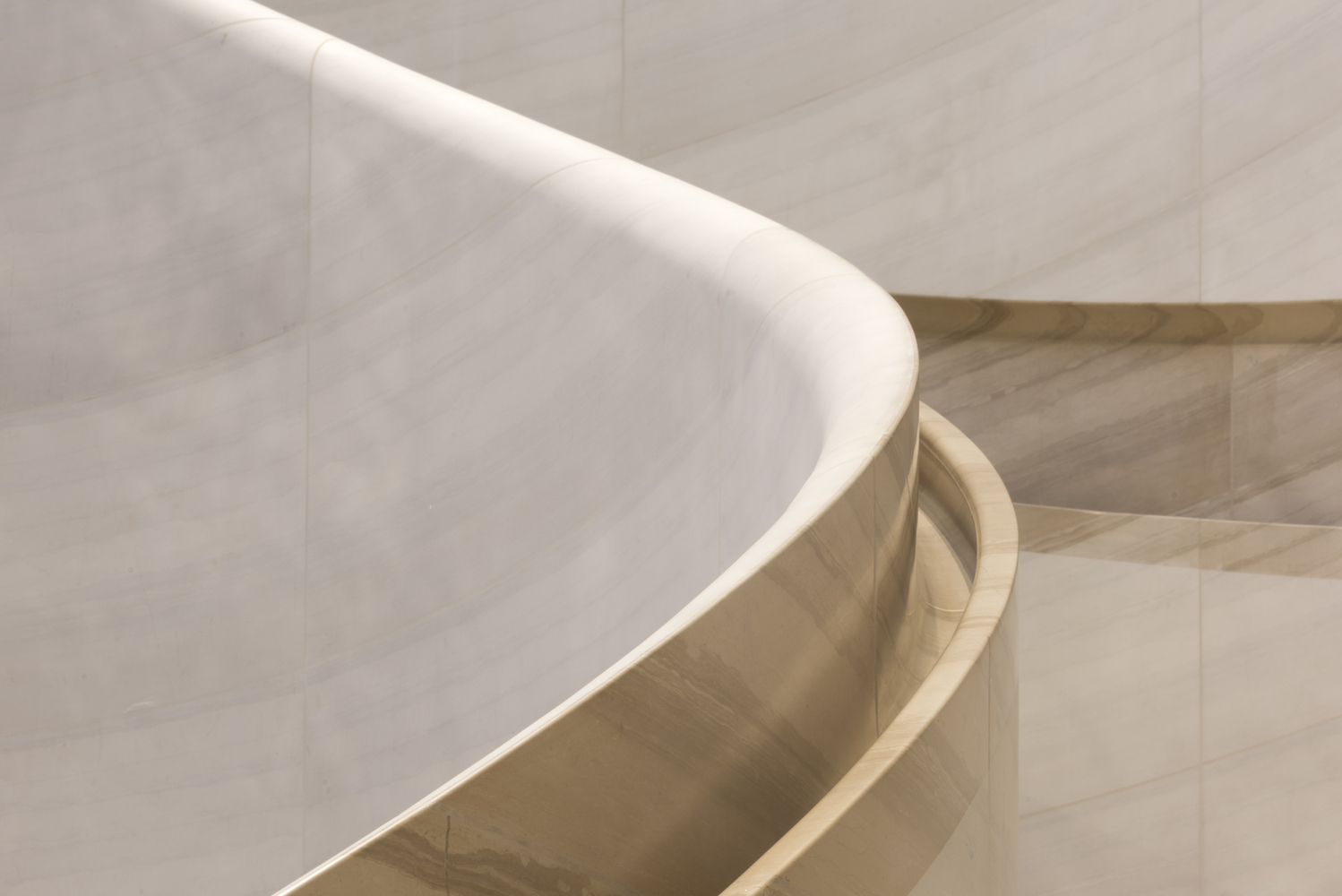Gallery of Apple Opens its First Flagship Store in Singapore - 1