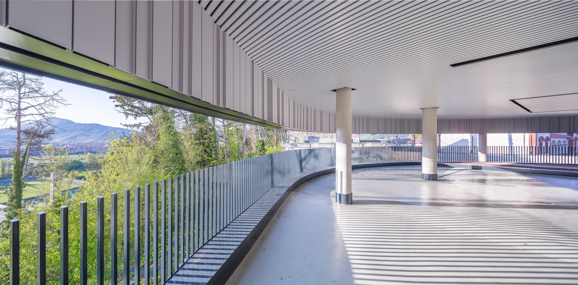 Galería de Reforma y Ampliación del Hospital San Juan de Dios / ah