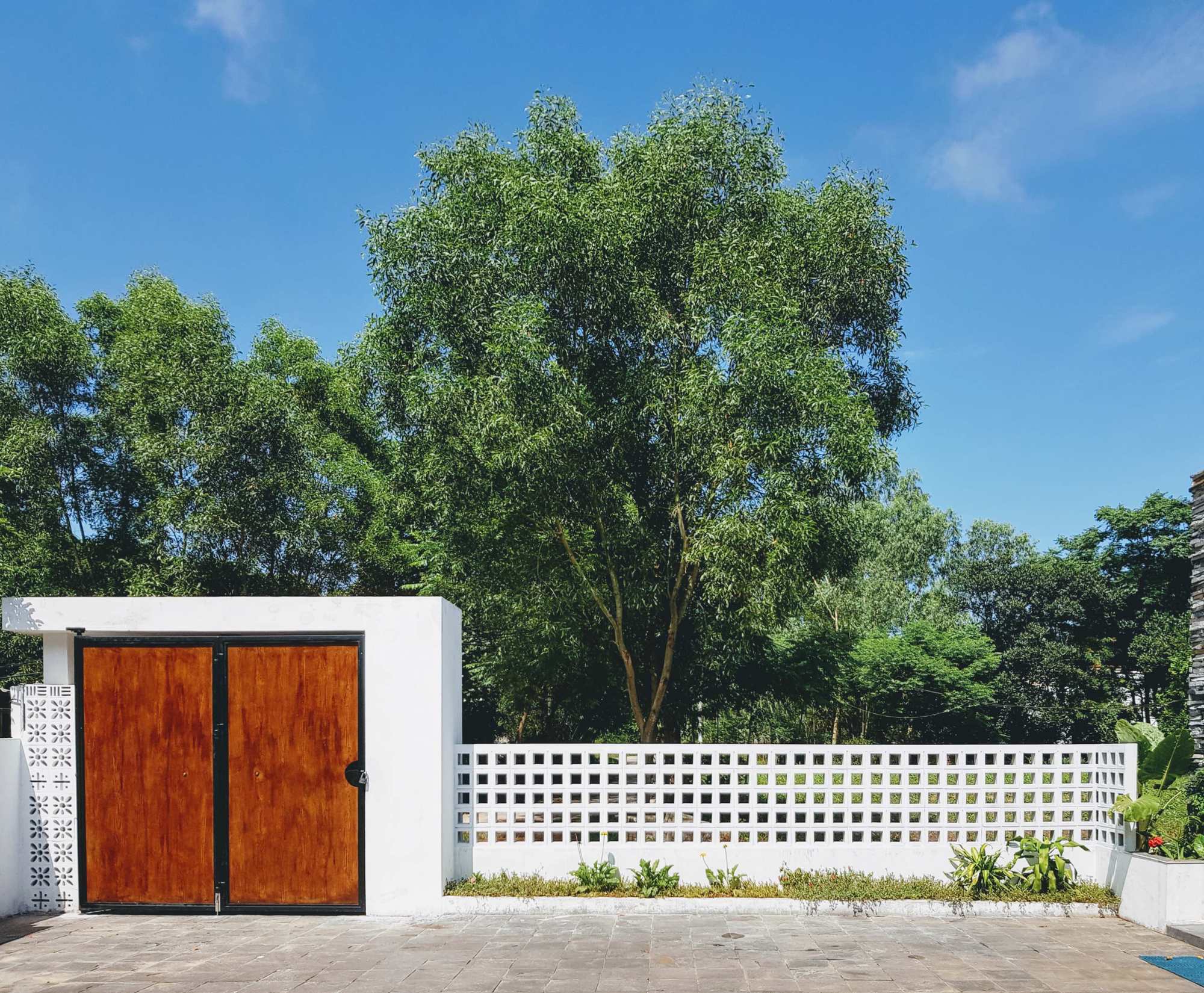 Galería de Nueva Casa / RÂU ARCH 12