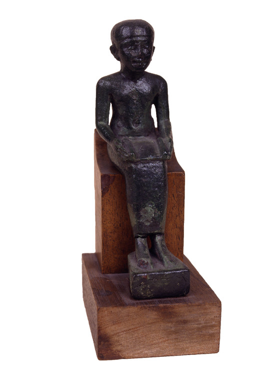 Estatueta de bronze de Imhotep . Image © Amiens, collection du Musée de Picardie/Jean-Louis Boutillier