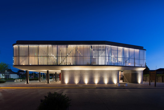 Centro Cultural Arauco / elton_léniz - Imagen 12 de 23