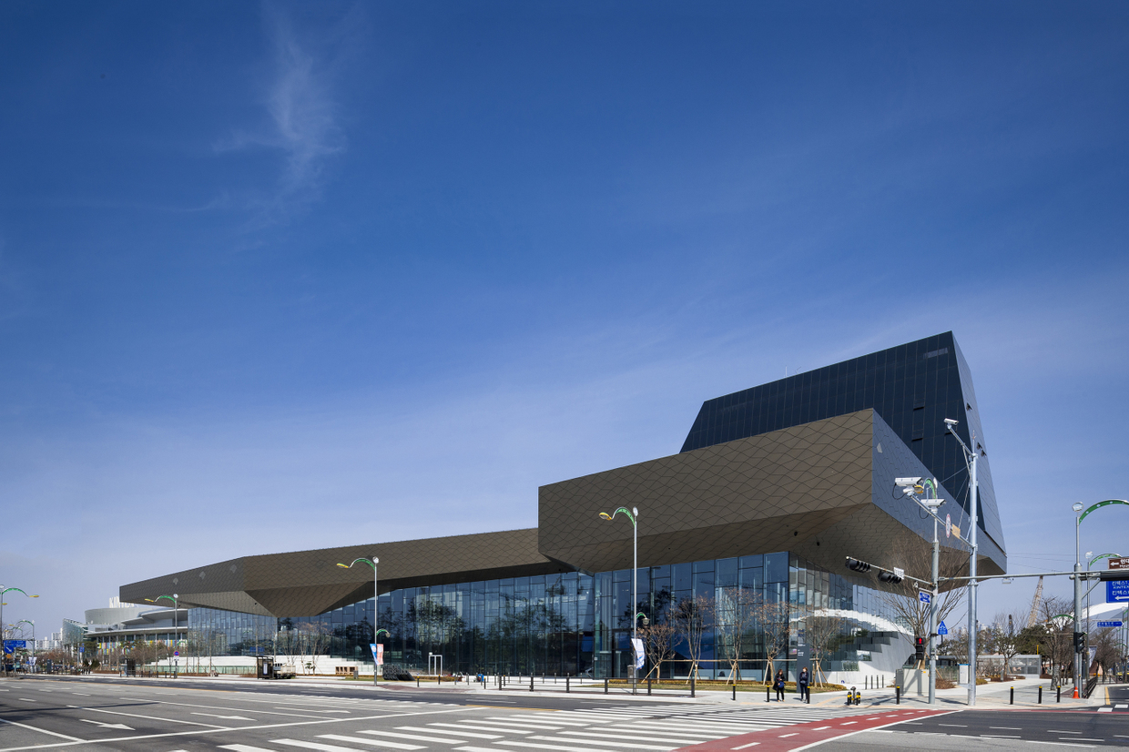 Hyundai motorstudio адрес