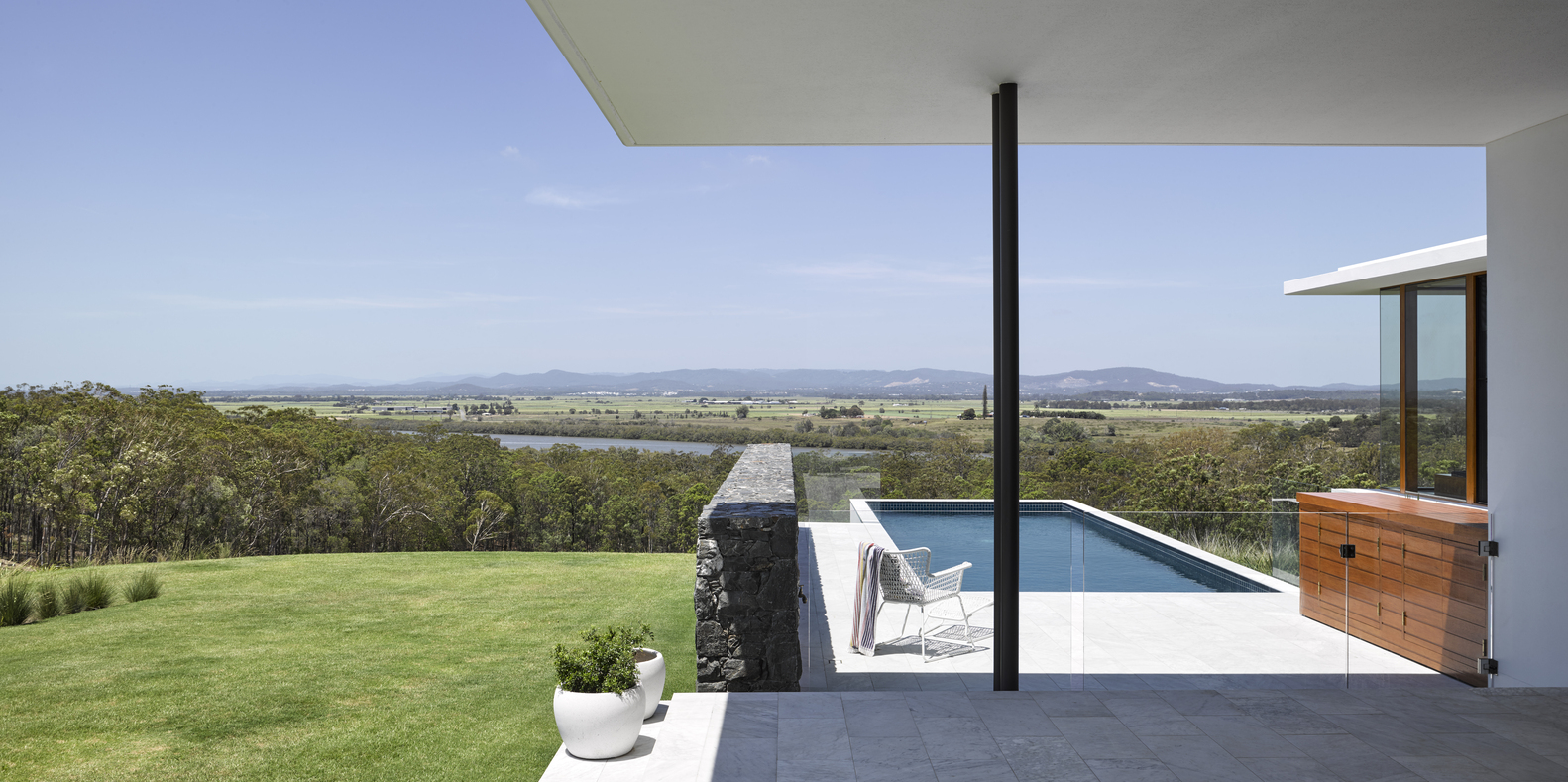 Gallery of Rocky House / Base Architecture 8