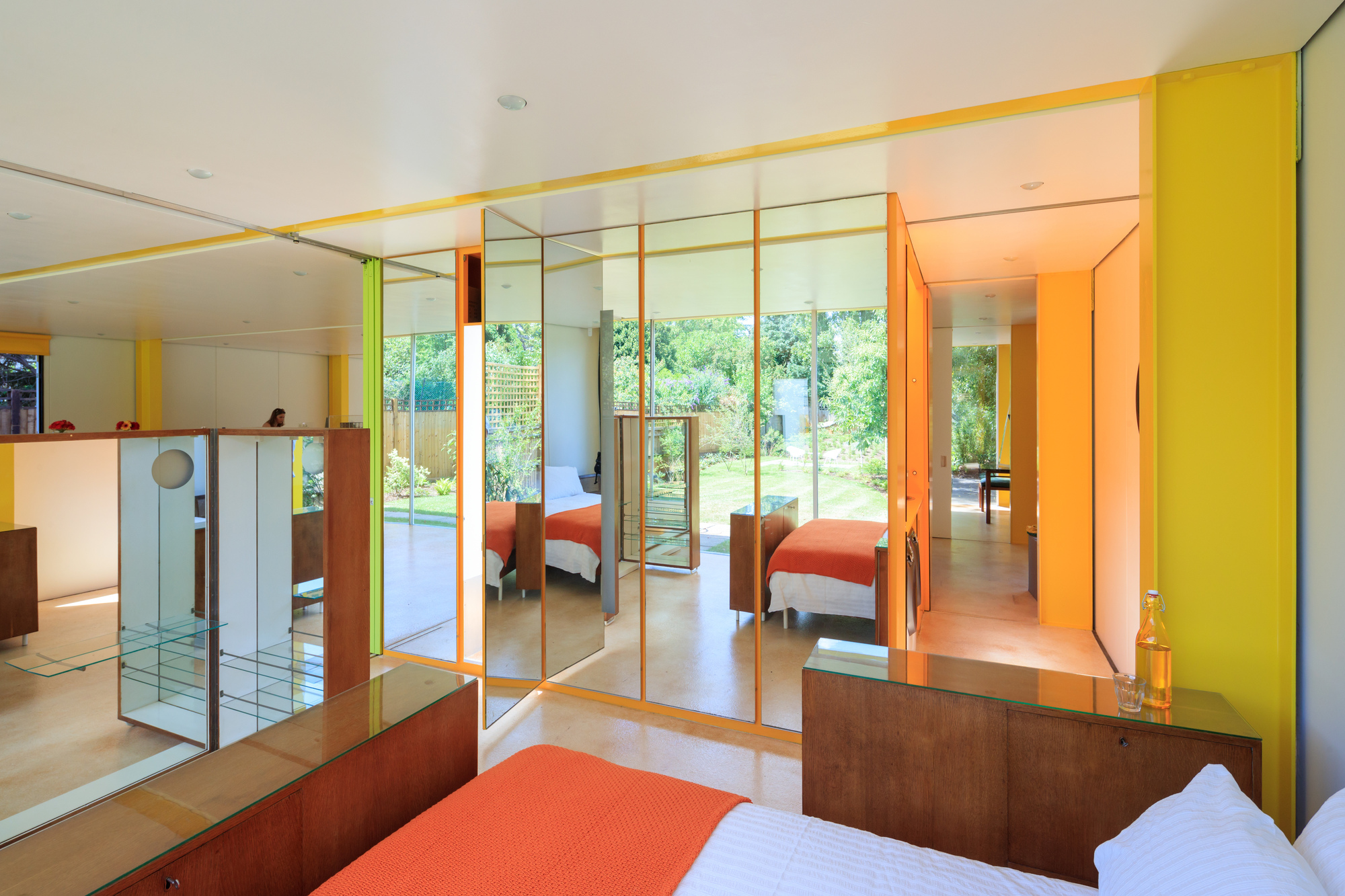 Gallery of Richard and Su Rogers's Wimbledon House Photographed by Iwan