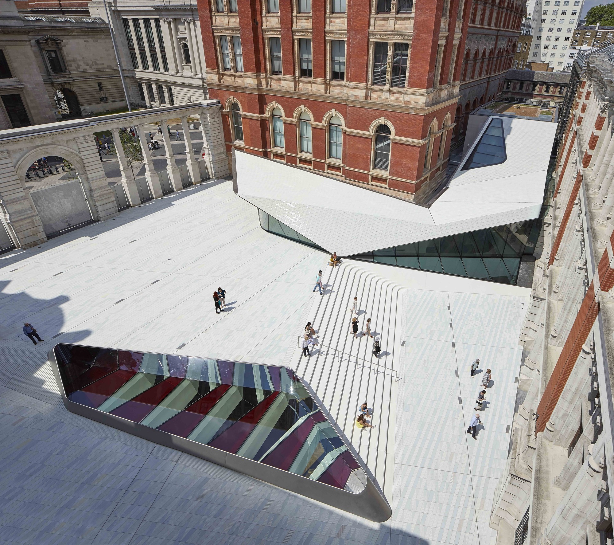 Gallery of V&A Museum / AL_A 8